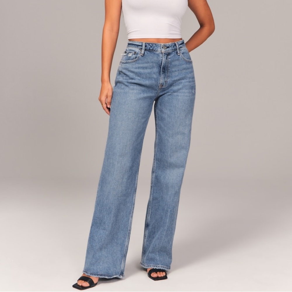 Curve Love High Rise 90s Relaxed Jean